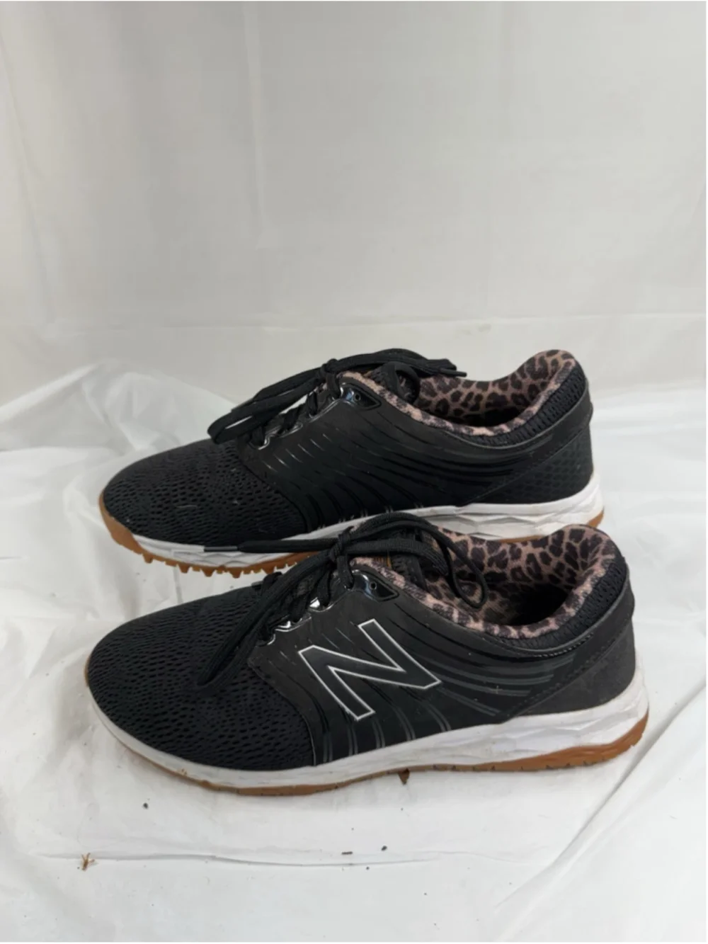 New Balance Women Sz 8.5 Fresh Foam Breathe Golf Shoes Black/Animal NBGW4002BKA
